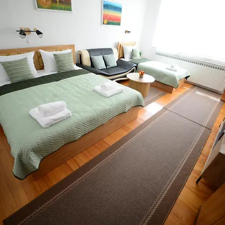 Nur Apartment