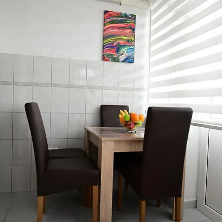 Apartment Nur