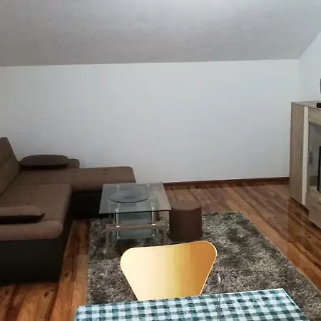 Apartment Apartman Nur